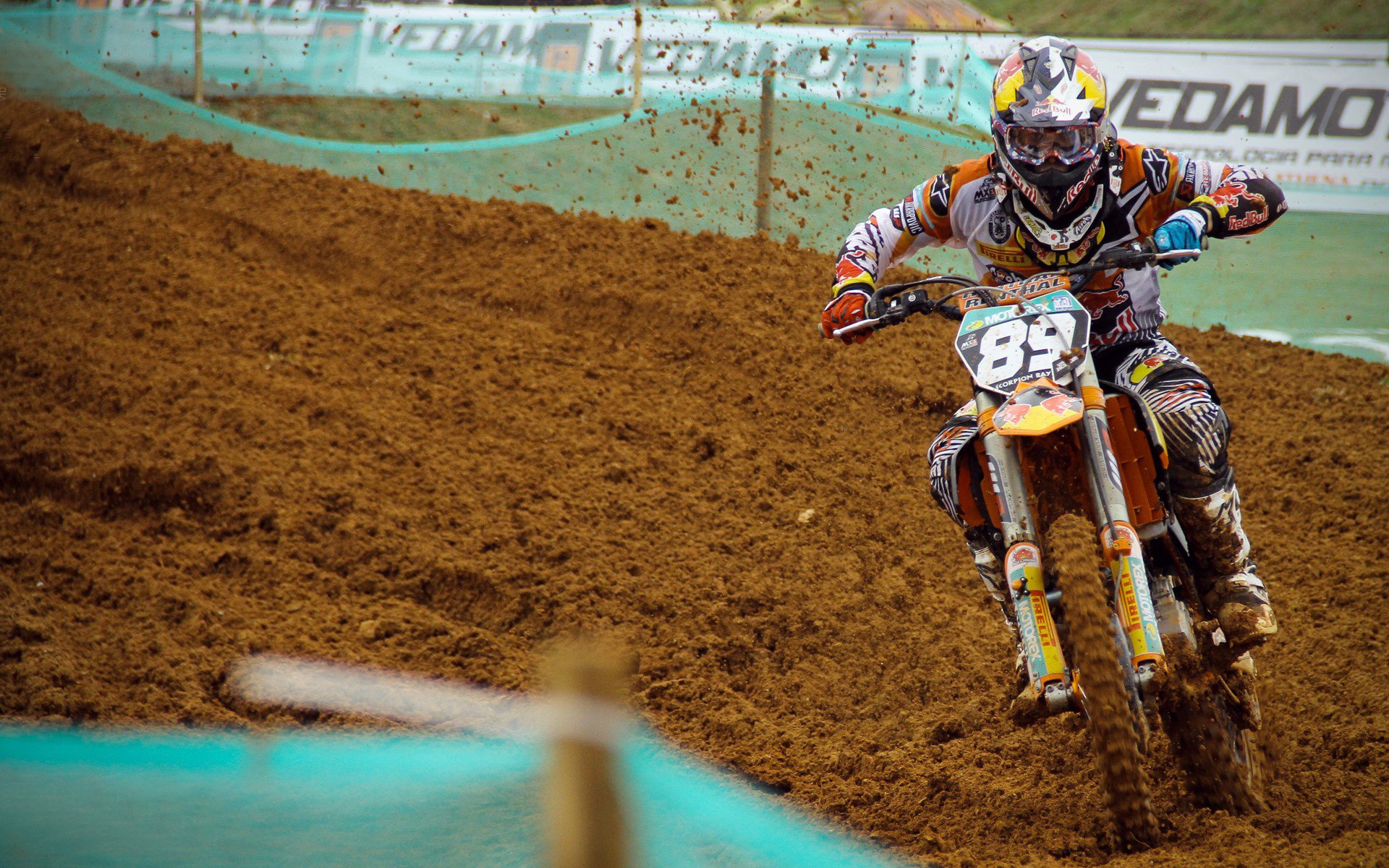 新签赞助商助力球队资金充裕运营环境全面改善，赞助球队能获得什么收益