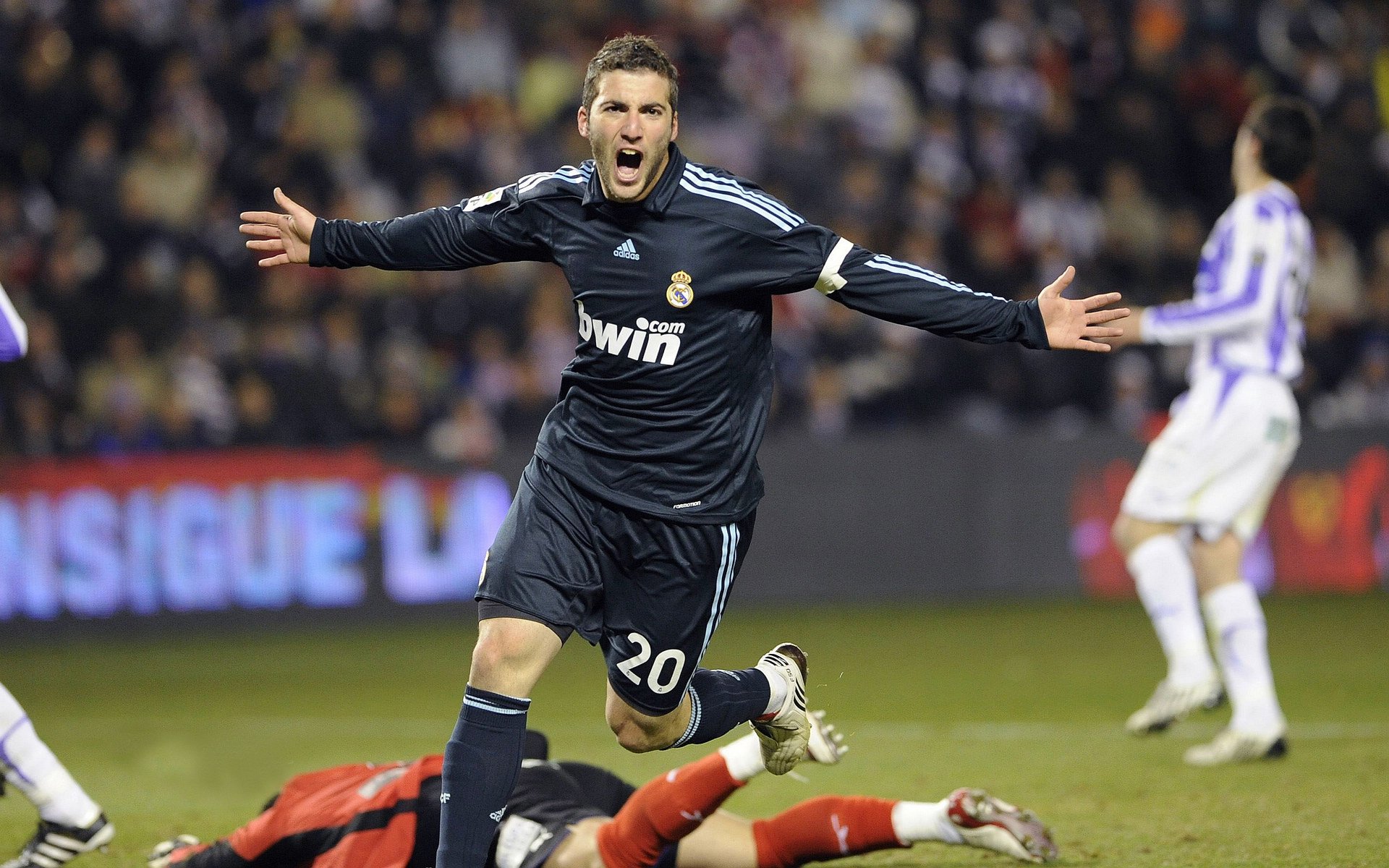 开云官网-现代舞运动会：舞动身体的极限表现，现代舞动感