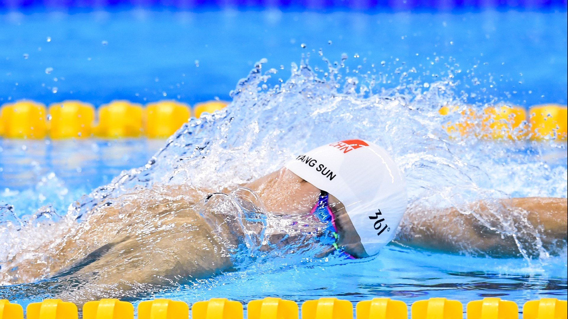 青少年足球“志愿者”服务体系在全国范围内逐步完善，青少年足球协会